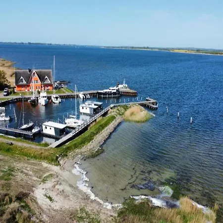 Breetzer Boddentraum In Holiday home Vieregge